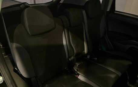Mitsubishi Outlander III рестайлинг 3, 2010 год, 883 000 рублей, 33 фотография