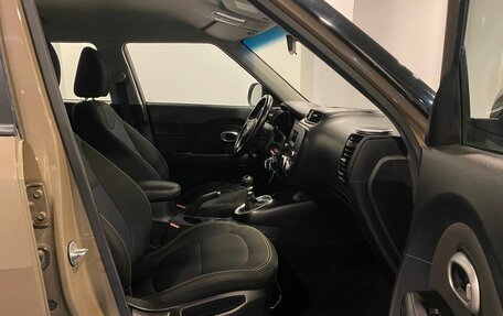 KIA Soul II рестайлинг, 2014 год, 1 199 000 рублей, 28 фотография