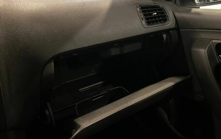 Volkswagen Polo VI (EU Market), 2014 год, 744 000 рублей, 30 фотография