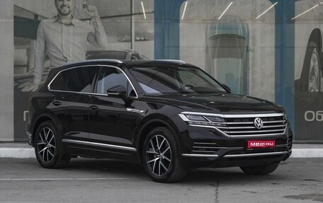 Volkswagen Touareg III, 2018 год, 5 669 000 рублей, 1 фотография