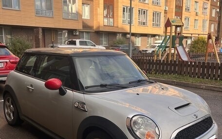 MINI Hatch, 2011 год, 1 250 000 рублей, 2 фотография