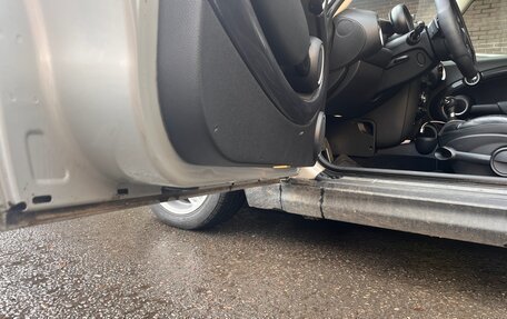 MINI Hatch, 2011 год, 1 250 000 рублей, 13 фотография