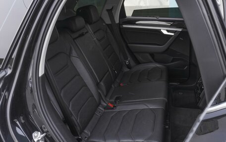Volkswagen Touareg III, 2018 год, 5 669 000 рублей, 7 фотография