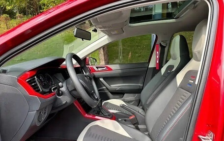 Volkswagen Polo, 2021 год, 1 040 000 рублей, 6 фотография