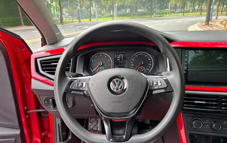 Volkswagen Polo, 2021 год, 1 040 000 рублей, 13 фотография