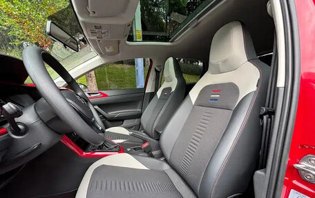 Volkswagen Polo, 2021 год, 1 040 000 рублей, 28 фотография