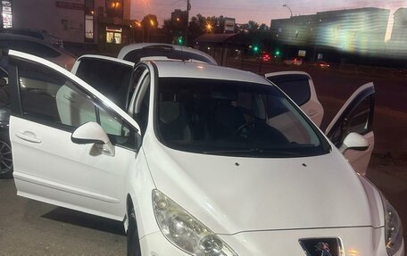 Peugeot 308 II, 2012 год, 499 999 рублей, 16 фотография