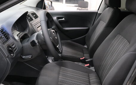 Volkswagen Polo VI (EU Market), 2016 год, 799 000 рублей, 8 фотография