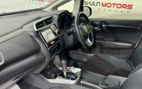 Honda Fit III, 2014 год, 1 250 000 рублей, 19 фотография