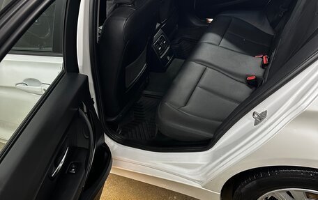 BMW 3 серия, 2018 год, 1 800 000 рублей, 8 фотография