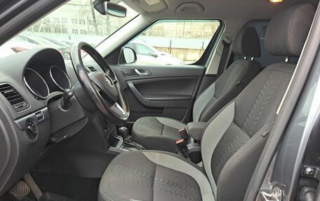 Skoda Yeti I рестайлинг, 2015 год, 1 219 000 рублей, 20 фотография