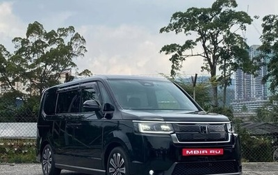 Honda Stepwgn, 2022 год, 2 750 000 рублей, 1 фотография