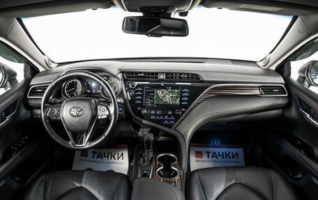 Toyota Camry, 2020 год, 2 660 000 рублей, 8 фотография