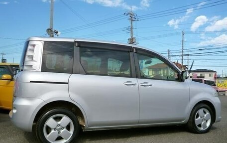 Toyota Sienta I, 2014 год, 764 000 рублей, 2 фотография