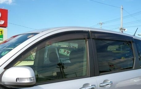 Toyota Sienta I, 2014 год, 764 000 рублей, 24 фотография