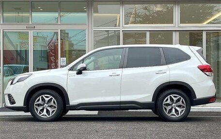 Subaru Forester, 2022 год, 1 990 000 рублей, 7 фотография