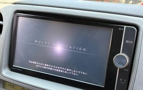 Toyota Sienta I, 2012 год, 739 000 рублей, 6 фотография