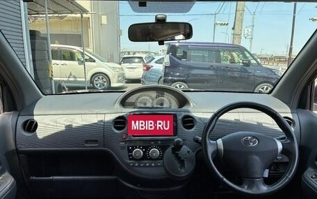 Toyota Sienta I, 2012 год, 739 000 рублей, 5 фотография