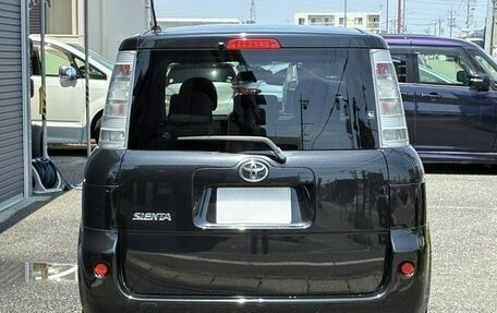 Toyota Sienta I, 2012 год, 739 000 рублей, 13 фотография