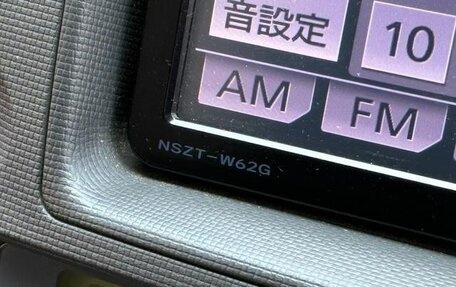 Toyota Sienta I, 2012 год, 739 000 рублей, 18 фотография