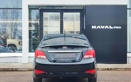 Hyundai Solaris II рестайлинг, 2016 год, 970 000 рублей, 3 фотография