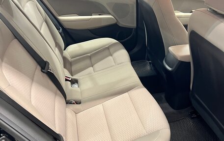 Hyundai Elantra VI рестайлинг, 2020 год, 1 690 000 рублей, 7 фотография