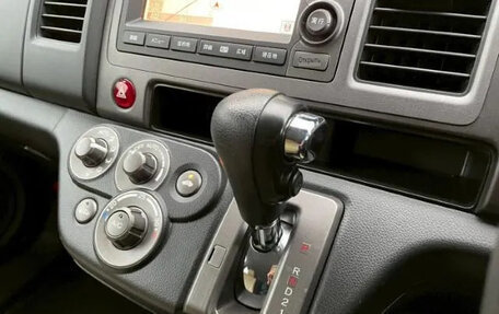 Honda Crossroad, 2008 год, 1 190 000 рублей, 18 фотография