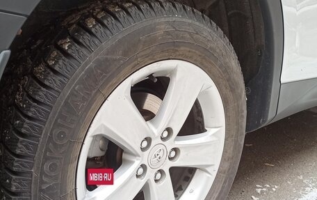 Toyota RAV4, 2012 год, 1 990 000 рублей, 10 фотография