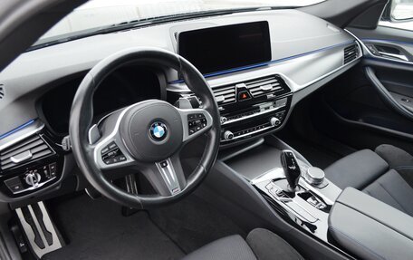 BMW 5 серия, 2021 год, 6 700 000 рублей, 9 фотография