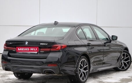 BMW 5 серия, 2021 год, 6 700 000 рублей, 6 фотография
