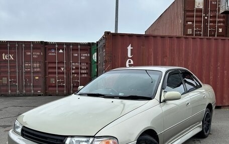 Toyota Carina E, 1995 год, 400 000 рублей, 2 фотография