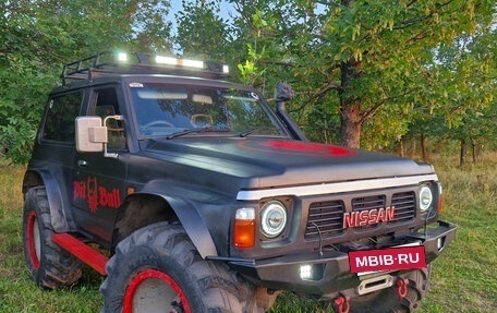 Nissan Safari IV, 1994 год, 1 700 000 рублей, 8 фотография