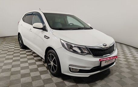 KIA Rio III рестайлинг, 2015 год, 890 000 рублей, 3 фотография