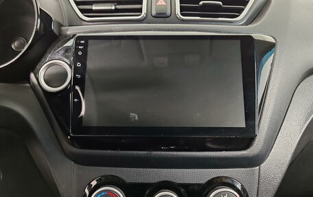 KIA Rio III рестайлинг, 2015 год, 890 000 рублей, 15 фотография