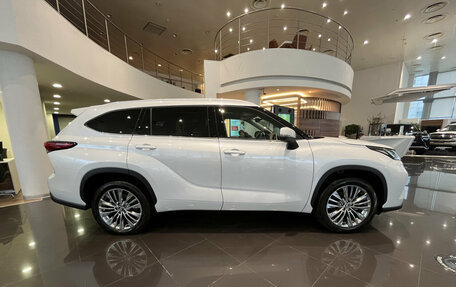 Toyota Highlander, 2025 год, 6 270 000 рублей, 5 фотография