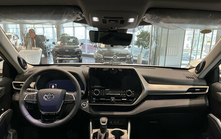 Toyota Highlander, 2025 год, 6 270 000 рублей, 17 фотография