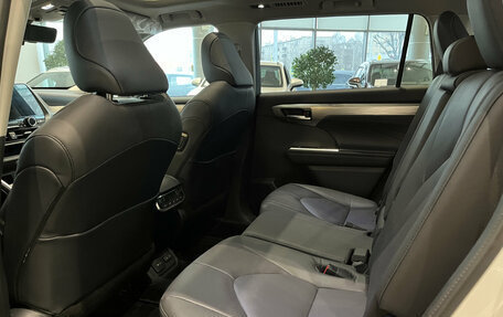 Toyota Highlander, 2025 год, 6 270 000 рублей, 15 фотография