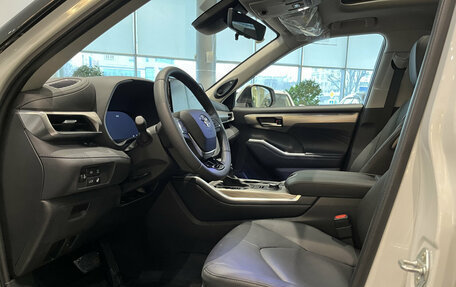 Toyota Highlander, 2025 год, 6 270 000 рублей, 20 фотография