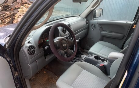 Jeep Cherokee, 2005 год, 530 000 рублей, 3 фотография
