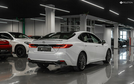 Toyota Camry, 2025 год, 4 670 000 рублей, 4 фотография