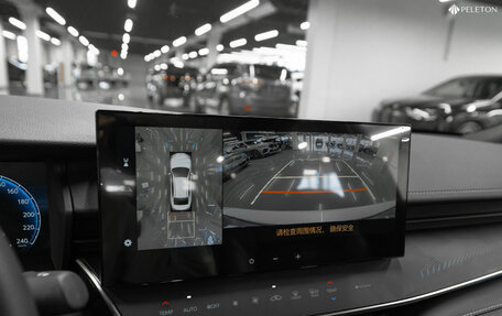 Toyota Camry, 2025 год, 4 670 000 рублей, 18 фотография