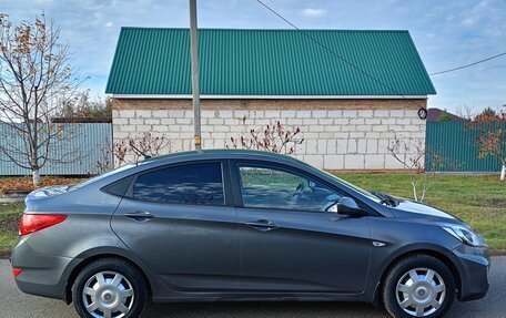 Hyundai Solaris II рестайлинг, 2012 год, 520 000 рублей, 3 фотография