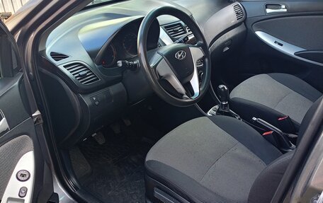 Hyundai Solaris II рестайлинг, 2012 год, 520 000 рублей, 11 фотография