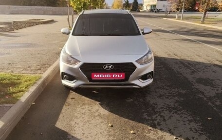 Hyundai Solaris II рестайлинг, 2018 год, 1 150 000 рублей, 1 фотография