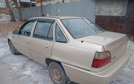 Daewoo Nexia I рестайлинг, 1996 год, 50 000 рублей, 3 фотография