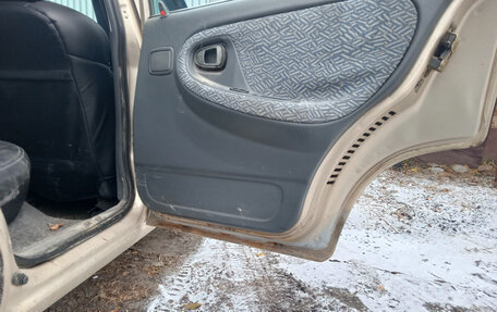 Daewoo Nexia I рестайлинг, 1996 год, 50 000 рублей, 8 фотография