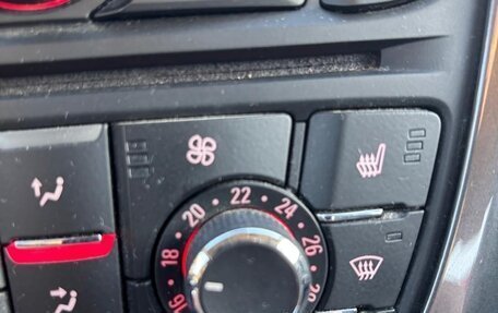 Opel Astra J, 2012 год, 836 000 рублей, 13 фотография