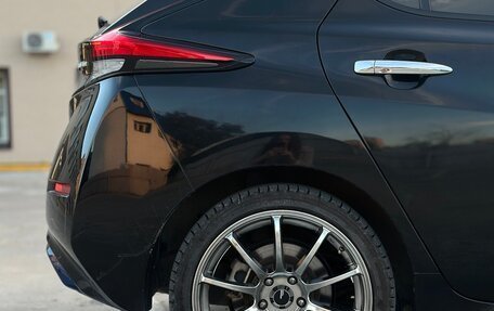 Nissan Leaf II, 2019 год, 1 250 000 рублей, 3 фотография