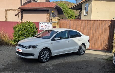 Volkswagen Polo VI (EU Market), 2011 год, 690 000 рублей, 2 фотография