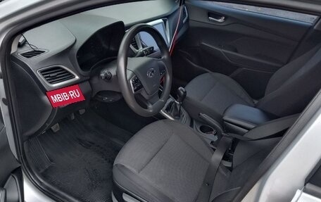 Hyundai Solaris II рестайлинг, 2018 год, 1 150 000 рублей, 9 фотография